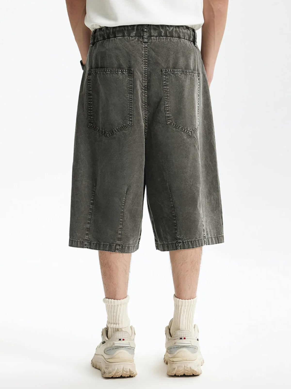 Men's Wide - Leg Shorts - NUTRYS